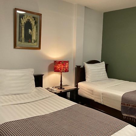 Baan Klang Vieng Hotel Csiangmaj Kültér fotó