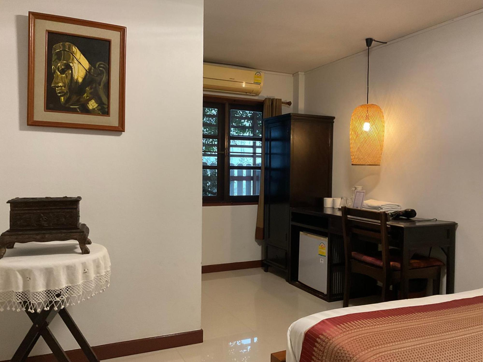 Baan Klang Vieng Hotel Csiangmaj Kültér fotó